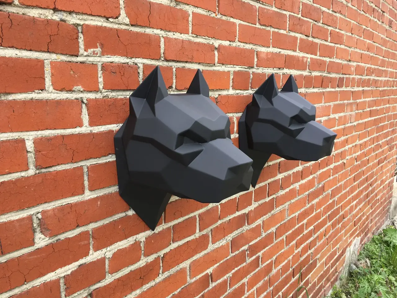 Têtes d'animaux polygonales murales